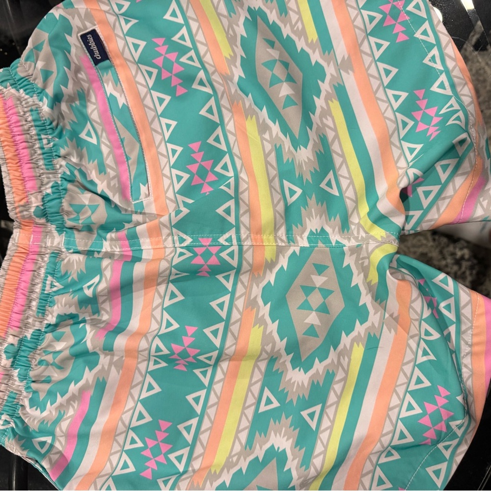 Colorful Geometric Patterned Women Shorts